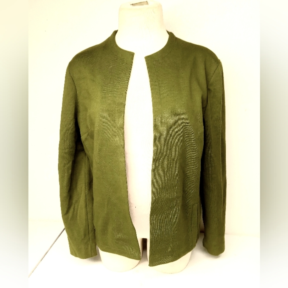 Vintage 60s Catalina Cardigan sweater 💯% pure Virgin wool.